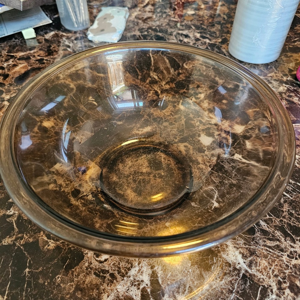Vintage Pyrex 325 Amber Glass Mixing Bowl 2.5L Corning USA 10 Inch Round‎ Bowl